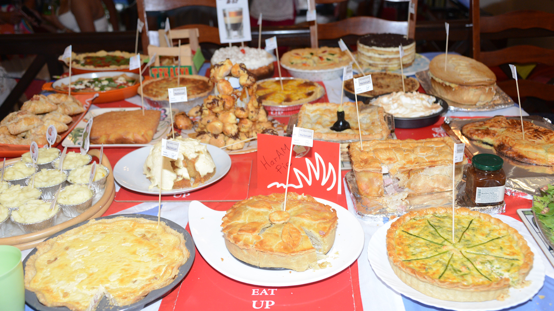 THE GREAT AMWAJ BAKE-OFF! BAHRAIN